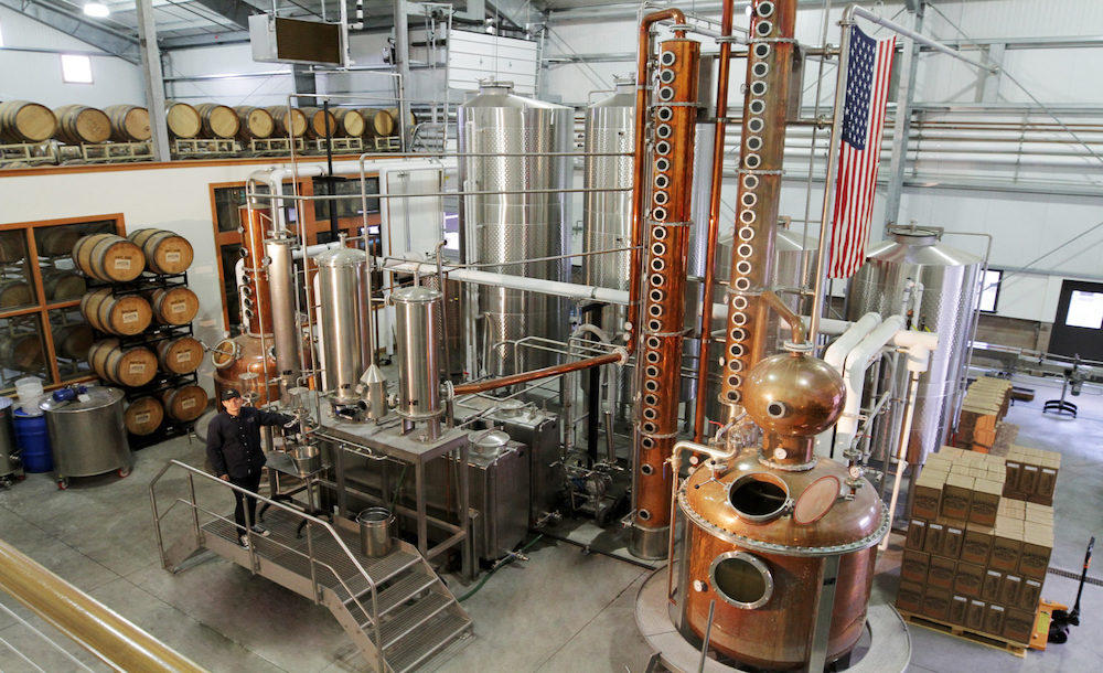 Vista interna della distilleria Hanson di Sonoma